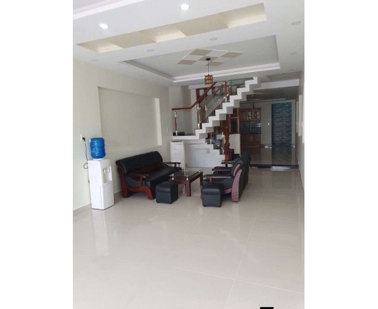 Cho thuê Nhà mặt tiền : 443 Lê Đức Thọ, Phường 17, Quận Gò Vấp. Giá thuê : 20 triệu/tháng