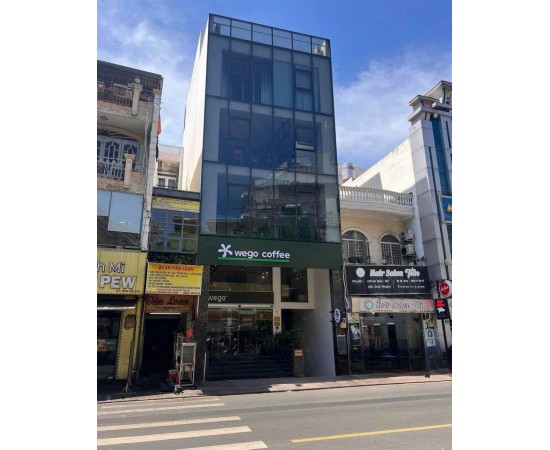 Cho thuê nhà mặt tiền 64 Út Tịch, P.4, Q. Tân Bình. Giá thuê: 70 triệu/tháng