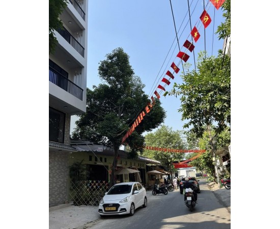 Cho thuê nhà 192/4 Nguyễn Oanh, P.17, Q. Gò Vấp. Giá thuê: 80 triệu/tháng