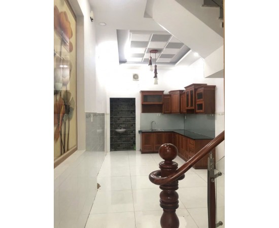 Cho thuê nhà mặt tiền – 137A Âu Cơ, P.14, Q.11. Giá thuê: 30 triệu/tháng