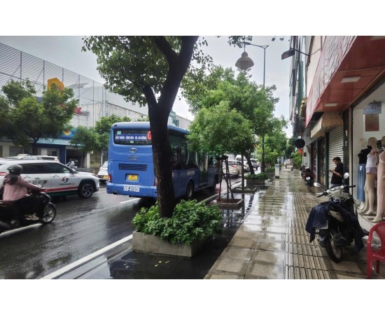 Cho thuê Nhà mặt tiền : 168 Nguyễn Văn Trỗi, Phường 8, Quận Phú Nhuận. Giá thuê: 40 triệu/tháng