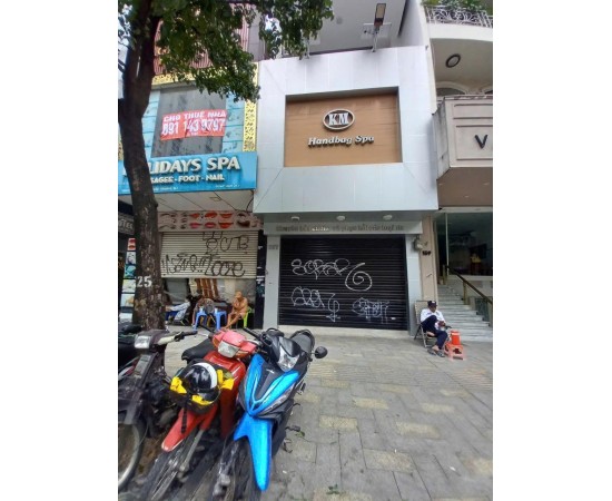 Cho thuê Nhà mặt tiền : 157 Lý Tự Trọng, Phường Bến Thành, Quận 1. Giá thuê: 6.200 USD/tháng