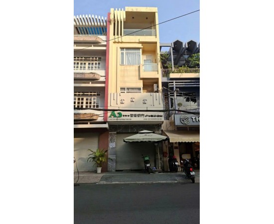 Cho thuê Nhà mặt tiền : 123 Nguyễn Hồng Đào, Phường 14, Quận Tân Bình. Giá thuê: 45 triệu/tháng