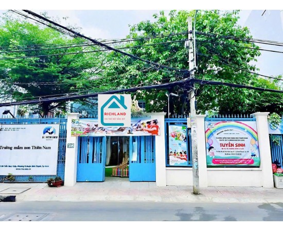 Cho Thuê Biệt Thự : 28 Trần Quý Cáp, Phường 11, Quận Bình Thạnh. Giá thuê: 150 triệu / tháng - Chưa 