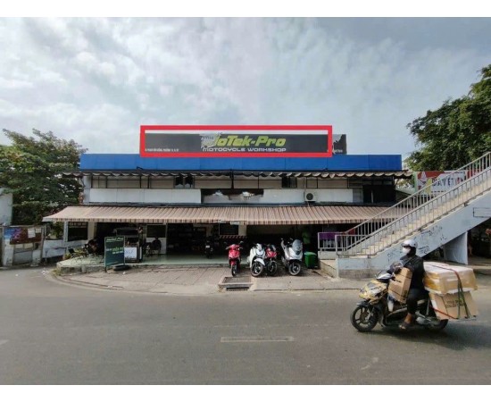 Cho thuê Nhà mặt tiền : 516 Phạm Văn Đồng, Phường 13, Quận Bình Thạnh. Giá thuê: 19 triệu/tháng