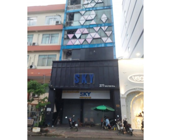 CHO THUÊ BUILDING MẶT TIỀN : 277 Nguyễn Trãi, Quận 1. Giá thuê: 220 triệu/tháng