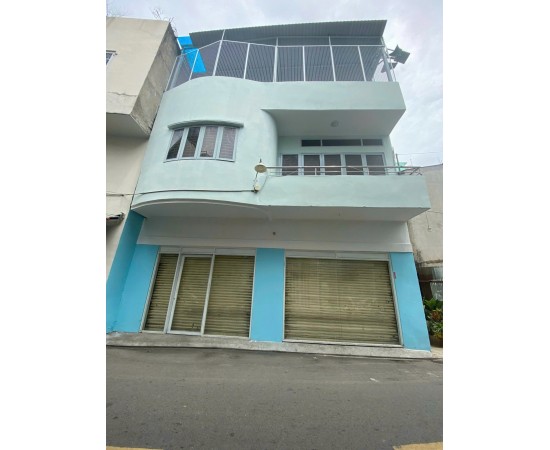 Cho Thuê Nhà Mặt Tiền : 75 Hoa Đào, Quận Phú Nhuận, TP.HCM. Giá thuê: 35 triệu/tháng