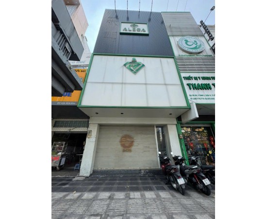 CHO THUÊ NHÀ MẶT TIỀN : 97A ĐƯỜNG 3/2, QUẬN 10. GIÁ THUÊ : 140 TRIỆU/THÁNG