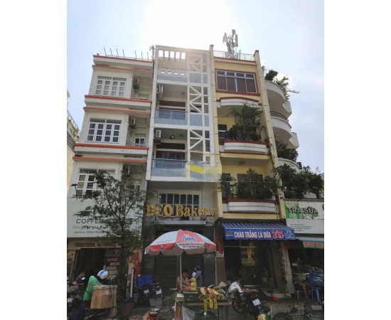 Cho thuê Nhà : 73 Cô Giang, Phường Cầu Ông Lãnh, Quận 1. Giá thuê: 75 triệu/tháng