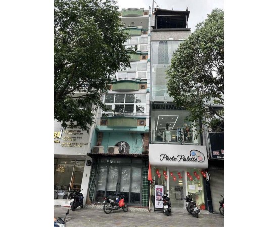 Cho thuê Nhà : 12 Huỳnh Thúc Kháng, Phường Bến Nghé, Quận 1. Giá thuê: 160 triệu/tháng