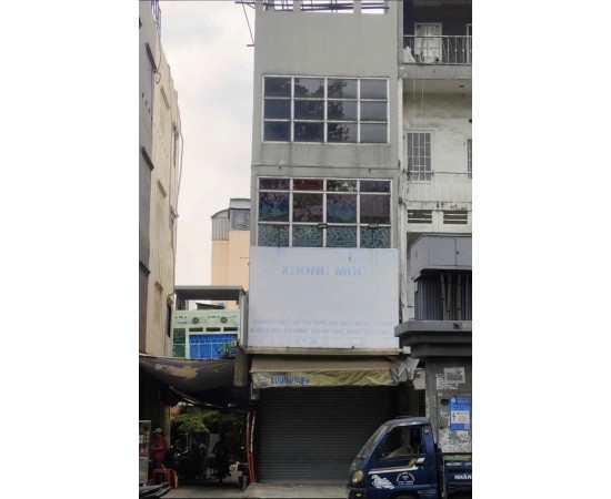 CHO THUÊ NHÀ 2 MẶT TIỀN : 110 NGÔ GIA TỰ, QUẬN 10 – VỊ TRÍ ĐẸP. GIÁ THUÊ : 60 TRIỆU/THÁNG