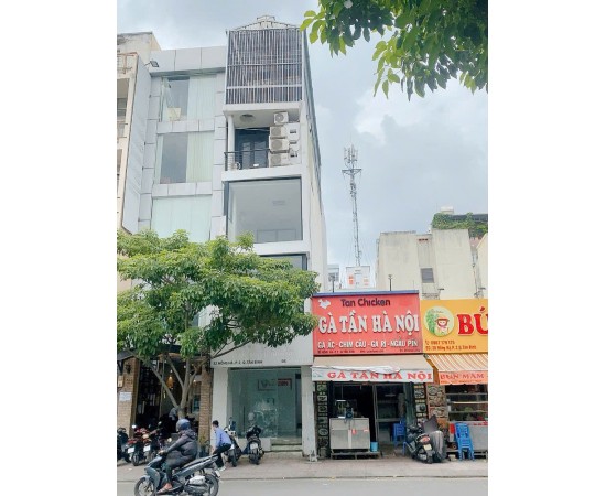 Cho thuê Nhà mặt tiền : 32 Hồng Hà, Phường 2, Quận Tân Bình. Giá thuê: 30 triệu/tháng
