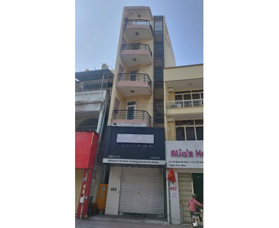 Cho thuê Nhà mặt tiền : 455 Huỳnh Văn Bánh, Phường 13, Quận Phú Nhuận. Giá thuê: 25 triệu/tháng