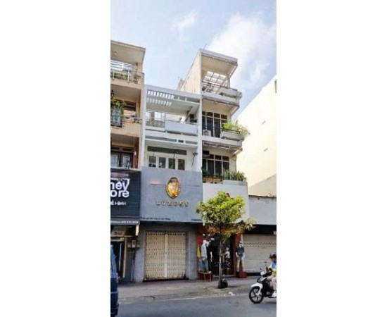 Cho thuê Nhà mặt tiền : 393 Nguyễn Trãi, Quận 5. Giá thuê: 65 triệu/tháng