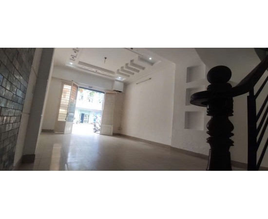 Cho thuê Nhà mặt tiền : 142 Nguyễn Sỹ Sách, Phường 15, Quận Tân Bình. Giá thuê: 21.5 triệu/tháng