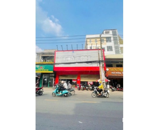 Cho thuê Nhà mặt tiền : 478 Cách Mạng Tháng 8, Phường 11, Quận 3. Giá thuê: 120 triệu/tháng