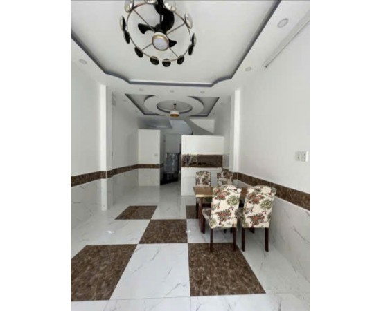 CHO THUÊ NHÀ : NGUYỄN ĐÌNH CHÍNH, PHÚ NHUẬN. GIÁ THUÊ : 18.5 TRIỆU/THÁNG