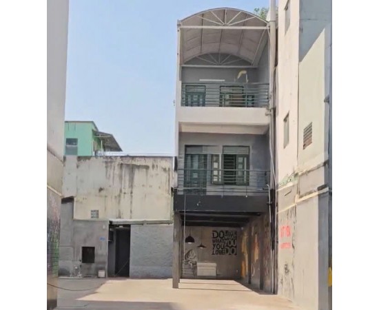 Cho thuê Nhà : 1467 Phan Văn Trị, Phường 10, Quận Gò Vấp. Giá thuê: 85 triệu/tháng