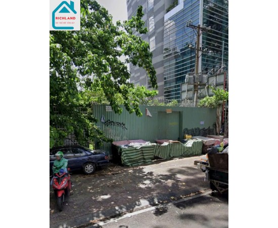 Cho Thuê Mặt Bằng : 440 Nguyễn Thị Minh Khai, Quận 3. Giá thuê: 300 triệu/tháng