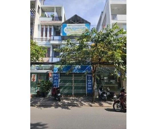 Cho Thuê Nhà : 99B Tôn Thất Thuyết, Phường 13, Quận 4. Giá thuê: 30 triệu/tháng