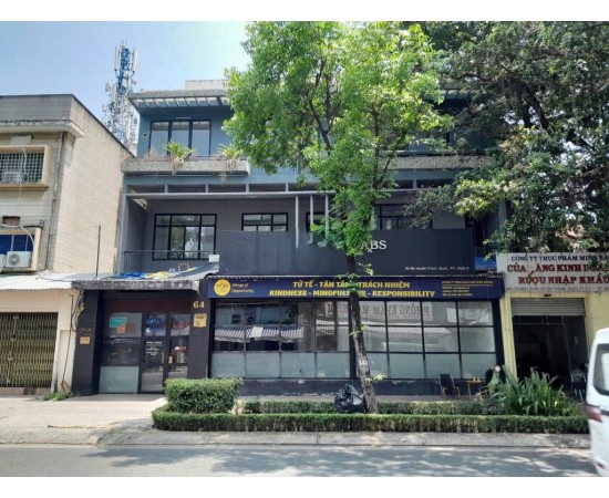Cho thuê Nhà mặt tiền : 64 Bà Huyện Thanh Quan, Quận 3. Giá thuê: 150 triệu/tháng