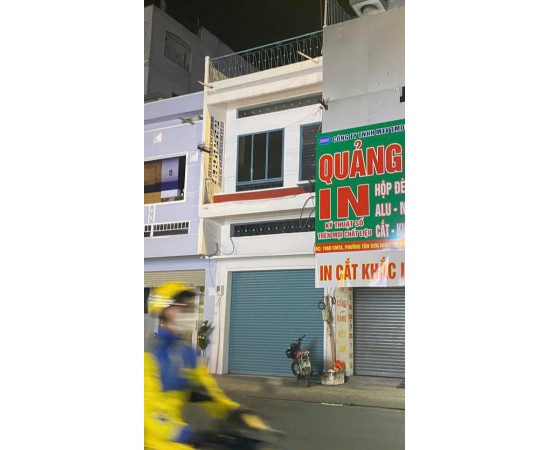 Cho Thuê Nhà : 1062 Cách Mạng Tháng 8, Phường 7, Quận Tân Bình. Giá thuê: 22 triệu/tháng