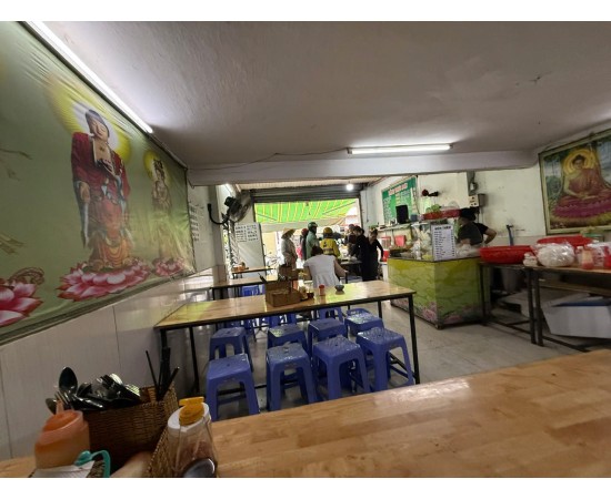 Cho thuê Nhà mặt tiền : 202 Đường Phan Văn Trị, Phường 12, Quận Bình Thạnh. Giá thuê: 50 triệu/tháng