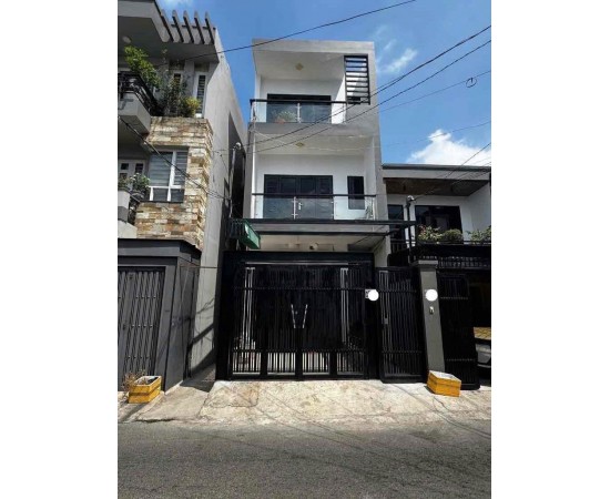 Cho thuê Nhà nguyên căn : 201/112 Nguyễn Xí, Phường 26, Quận Bình Thạnh. Giá thuê: 21 triệu /tháng