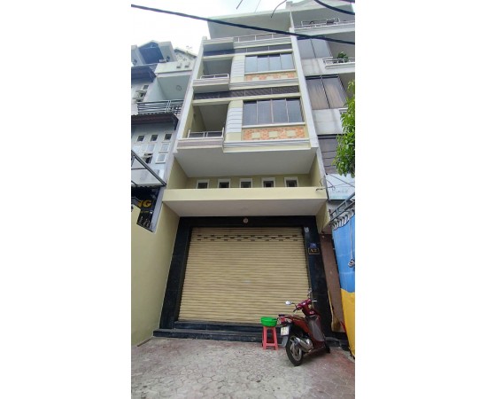 Cho Thuê Nhà : 133 Ni Sư Huỳnh Liên, Phường 10, Quận Tân Bình. Giá thuê: 36 triệu/tháng