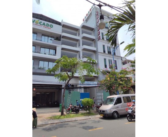 Cho Thuê Tòa Nhà : 245–245A Đồng Đen, Phường 10, Quận Tân Bình.  Giá thuê: 300 triệu/tháng