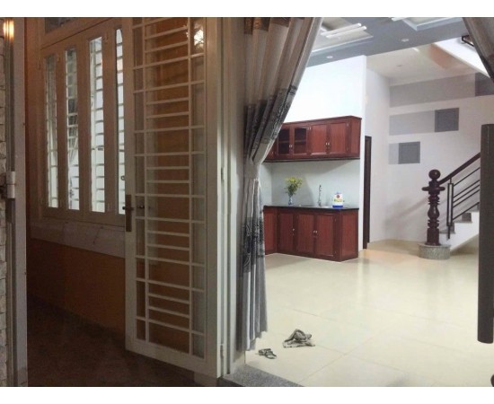 Cho thuê Nhà nguyên căn: 68/14 Thống Nhất, Phường 10, Quận Gò Vấp.  Giá thuê: 15 triệu/tháng
