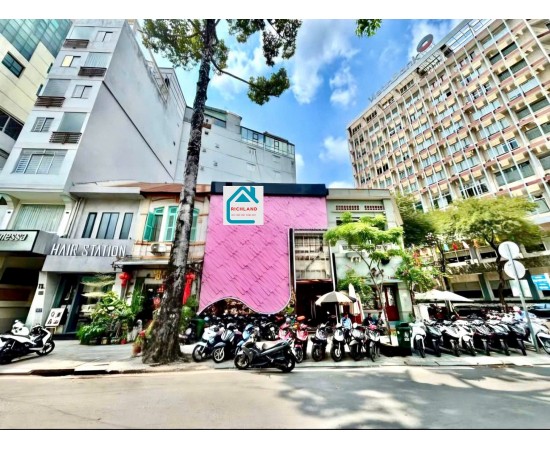 Cho thuê nhà 75BIS–77 Hàm Nghi,Quận 1. Giá 13.000 usd