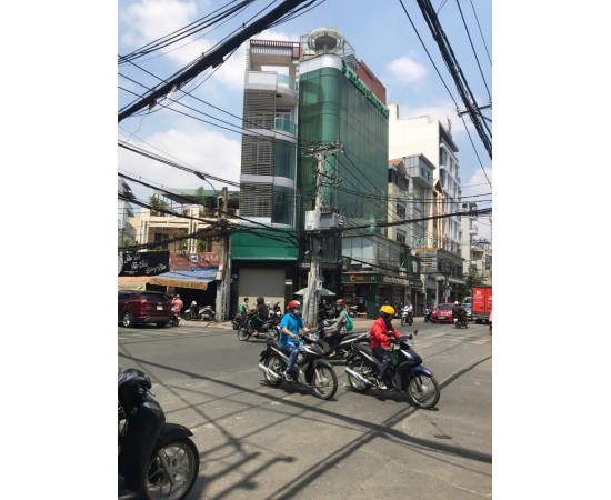 Cho thuê Nhà mặt tiền : 71A Trần Huy Liệu, Phường 11, Quận Phú Nhuận. Giá thuê: 60 triệu/tháng