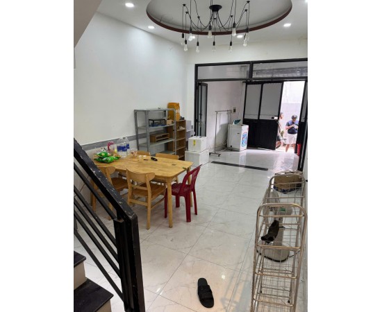 Cho Thuê Nhà : 346/19 Phan Văn Trị, Phường 11, Quận Bình Thạnh. Giá thuê: 15 triệu/tháng