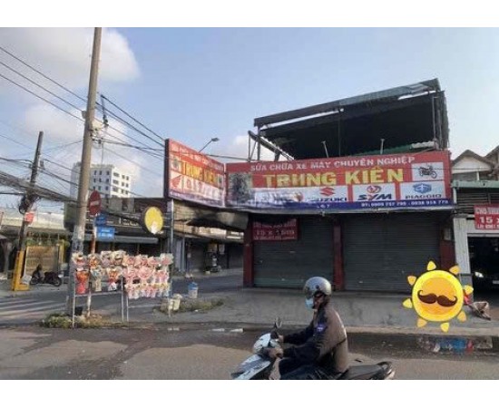 Cho thuê Nhà Góc 2MT :  Nguyễn Văn Linh – Lê Văn Lương, Quận 7 – vị trí vàng.  Giá thuê: 45 triệu/th