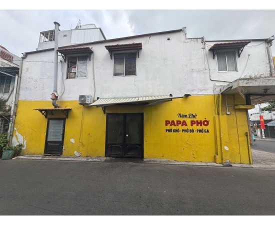 CHO THUÊ NHÀ GÓC 2 MẶT TIỀN : Góc 431 Nguyễn Kiệm, Phường 9, Quận Phú Nhuận. Giá thuê: 24 triệu/thán