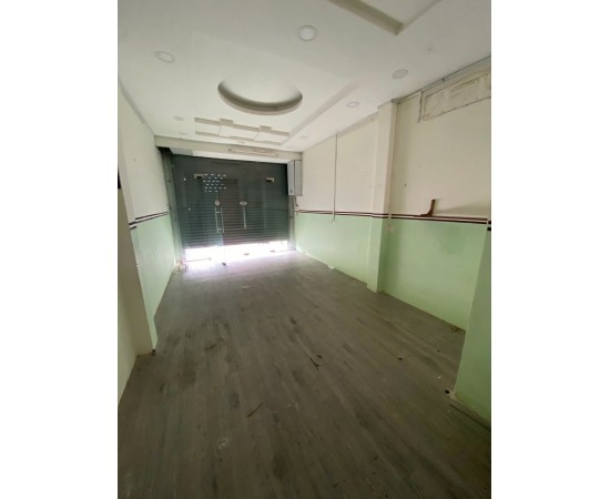 CHO THUÊ NHÀ 2 MẶT TIỀN : 63 Trường Sơn, Phường 2, Quận Tân Bình. Giá thuê: 32 triệu/tháng
