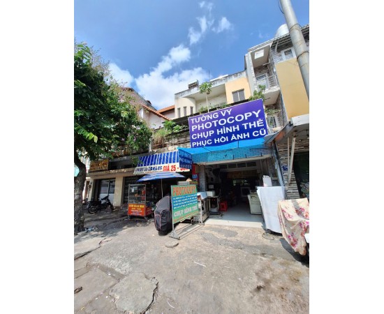 Cho thuê Nhà 2 mặt tiền trước – sau : Số 763 Nguyễn Kiệm, Phường 3, Gò Vấp. Giá thuê: 39 triệu/tháng