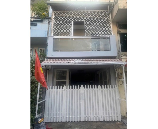 CHO THUÊ NHÀ NGUYÊN CĂN HXH : 406/60/ Cộng Hòa, Phường 13, Quận Tân Bình. Giá thuê: 12.5 triệu/tháng