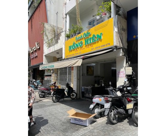 CHO THUÊ NHÀ NGUYÊN CĂN : 90B Trần Quốc Toản, Quận 3. Giá thuê: 40 triệu/tháng