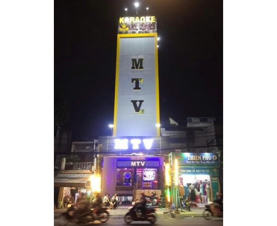 CHO THUÊ TÒA NHÀ : 938 Quang Trung, Phường 8, Quận Gò Vấp. Giá thuê: 250 triệu/tháng