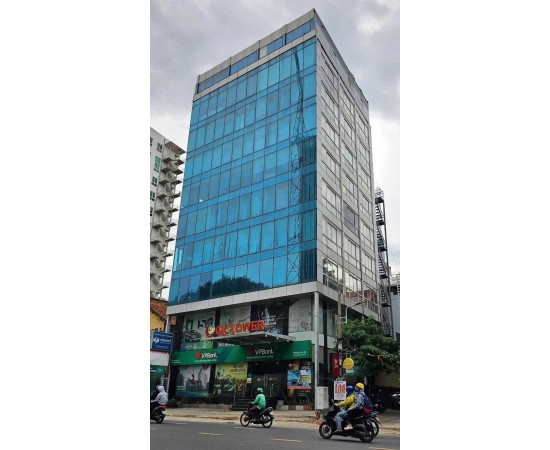 CHO THUÊ TÒA NHÀ VĂN PHÒNG SIÊU ĐẸP :  10A Nguyễn Thị Minh Khai, Phường Bến Nghé, Quận 1. Giá thuê: 