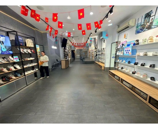 CHO THUÊ NHÀ/MẶT BẰNG MẶT TIỀN : 202–204 Trường Chinh, Phường 13, Quận Tân Bình. Giá thuê: 65 triệu/