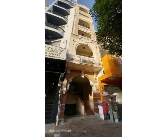 CHO THUÊ NHÀ NGUYÊN CĂN MẶT TIỀN : 813 Lê Hồng Phong, Phường 12, Quận 10. Giá thuê: 118 triệu/tháng