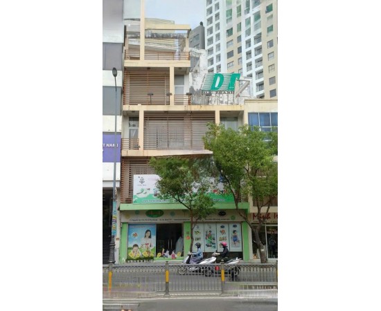 CHO THUÊ NHÀ MẶT TIỀN : 172 Nguyễn Văn Trỗi, Phường 8, Quận Phú Nhuận. Giá thuê: 130 triệu/tháng