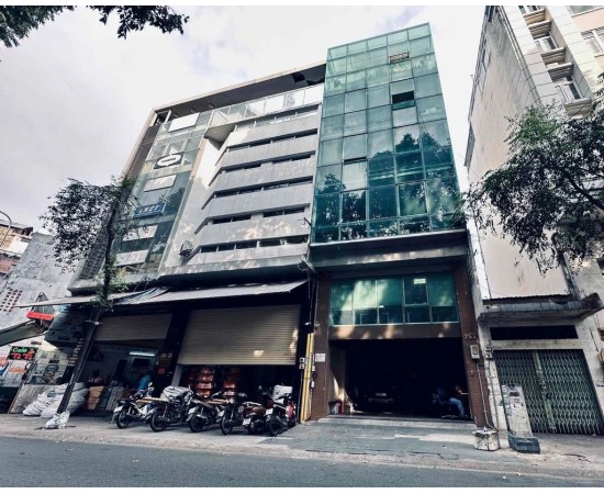 CHO THUÊ NHÀ 2 MẶT TIỀN : 253 Nguyễn Thái Bình, Phường 4, Quận Tân Bình. Giá thuê: 65 triệu/tháng 