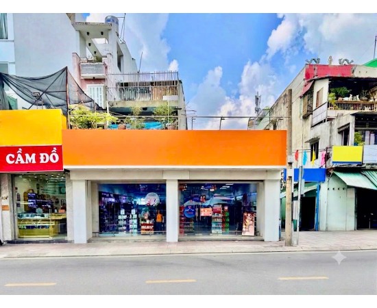 CHO THUÊ GÓC 2 MẶT TIỀN : 400–402 Cách Mạng Tháng 8, Quận 3, TP.HCM. Giá thuê: 160 triệu/tháng