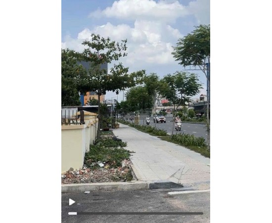 CHO THUÊ ĐẤT TRỐNG MẶT TIỀN : ĐƯỜNG C3, PHƯỜNG 2, QUẬN TÂN BÌNH  GIÁ THUÊ : 100 TRIỆU/THÁNG