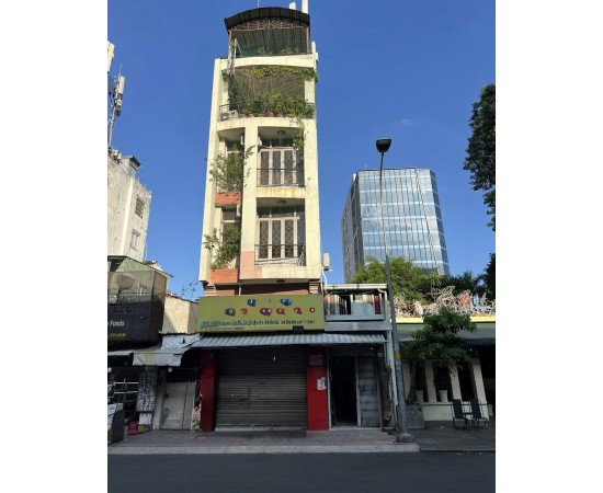 Cho thuê Nhà mặt tiền : 67 Hồ Xuân Hương, Quận 3. Giá thuê: 65 triệu/tháng.