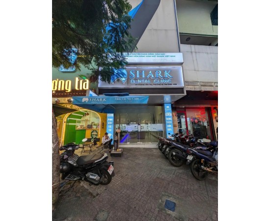 Cho thuê Nhà mặt tiền : 361 Hoàng Văn Thụ, Phường 2, Quận Tân Bình. Giá thuê : 69 triệu/tháng